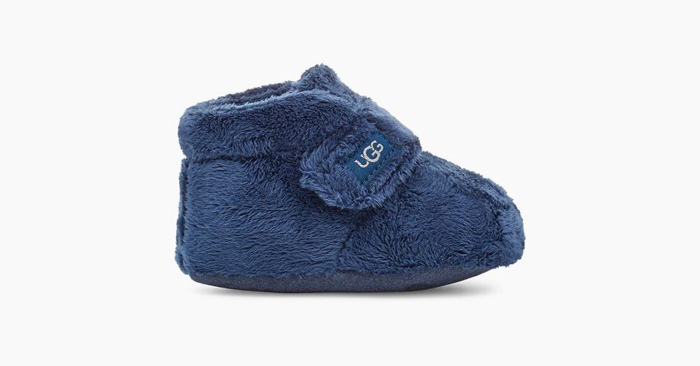 Ugg Bootie Canada - Ugg Kids' Bixbee And Lovey Blanket Navy